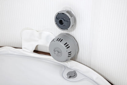 Bestway® LAY-Z-SPA® Whirlpool Helsinki AirJet Plus™ für 7 Personen, Ø 180 x 66 cm, Holz-Optik (Pinie)