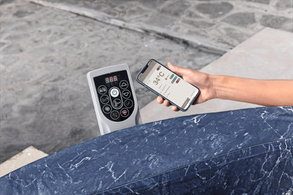 Bestway Lay-Z-SPA Whirlpool Toronto AirJet, Ø190x70cm, 7 Personen, Energiesparend, Heizung, Frostwächter, 180 AirJet-Düsen, App-Steuerung, UltraFit-Pumpeneinheit, Abdeckung, Holz-Optik, Palisander